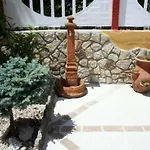 Magnolia Hotel 2*