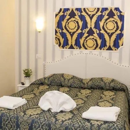 Magnolia Hotel 2*