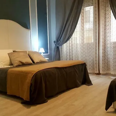 Magnolia Hotel 2*