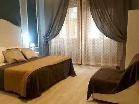Magnolia Hotel 2*