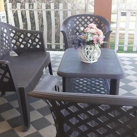 Magnolia Hotel 2*