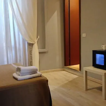 Magnolia Hotel